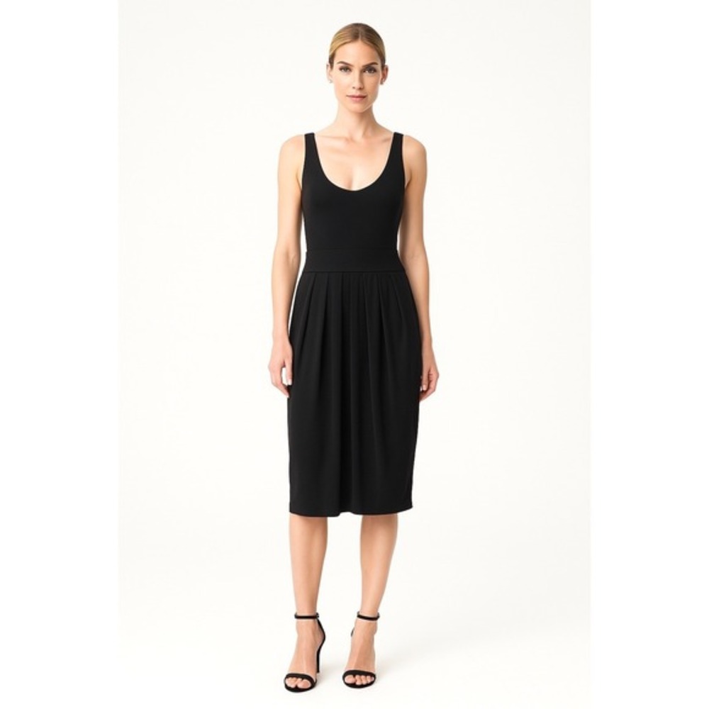 Express Black Scoop Neck Pleated Tulip Skirt Midi Dress 506352 Small